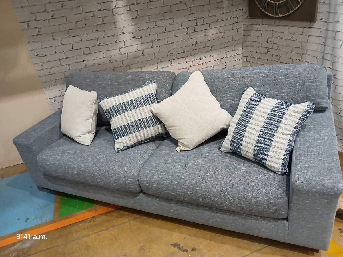 Belvoir-Exclusive Sofa - Denim - Gallery Image 7